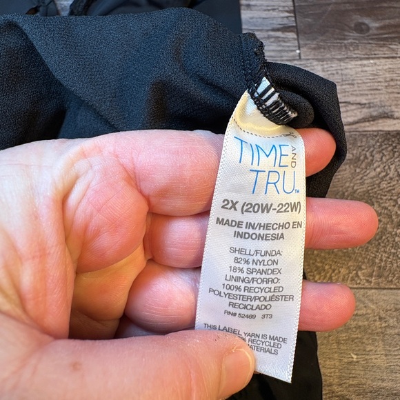 Time and Tru Black Swimwear - Picture 4 of 7